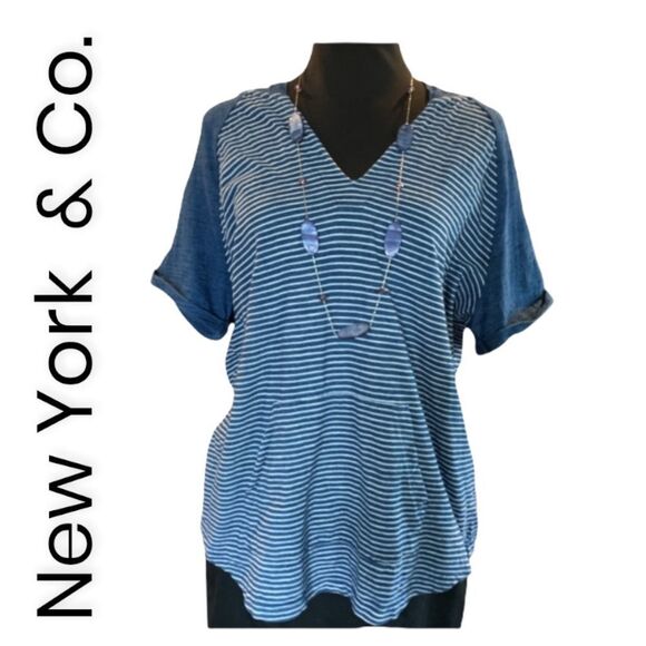 Blue Short Sleeve V-Neck Hoodie - Picture 1 of 2